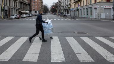 За какво да сме готови и какво да не правим? Българи от Италия разказват пред Dir.bg