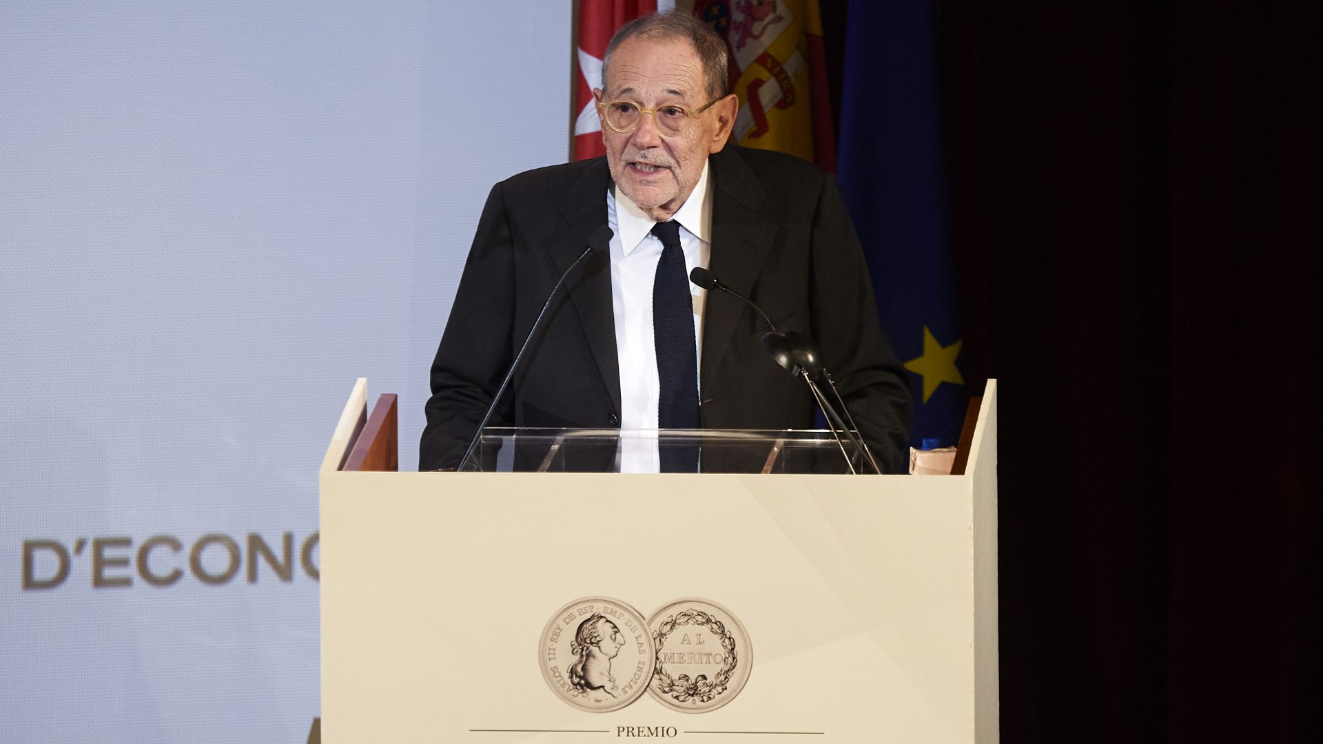 Бившият генерален секретар на НАТО Хавиер Солана е бил приет