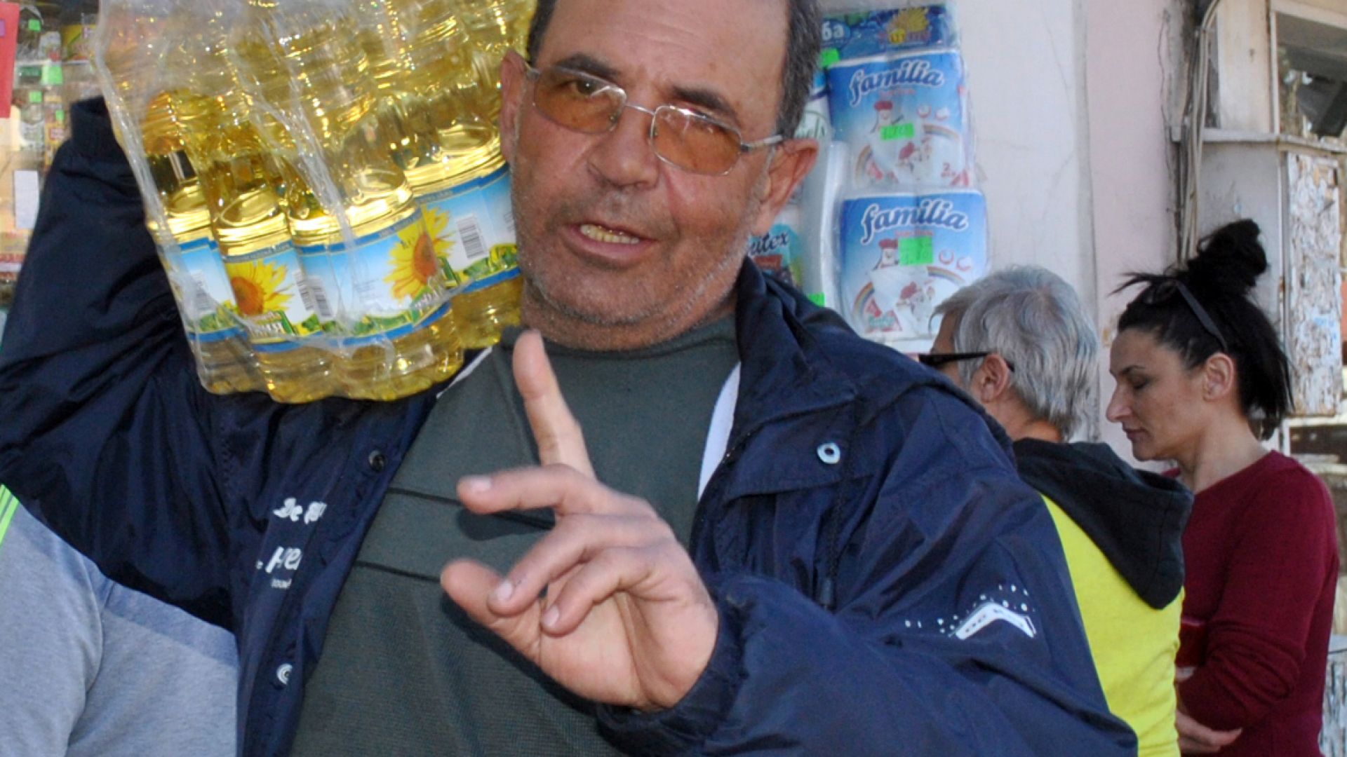 Само час след среднощното заседание на Министерски съвет на което