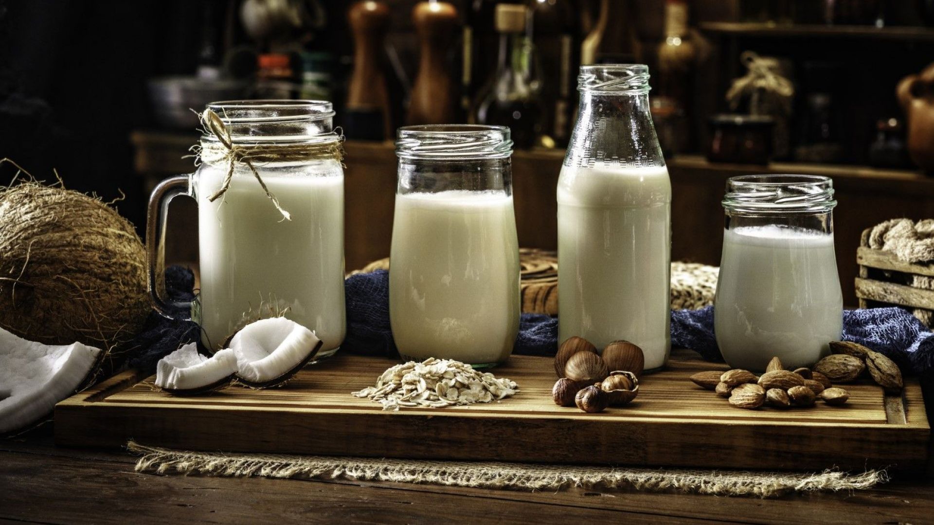Ще се превърне ли овесеното мляко в номер едно на растителните млека? 