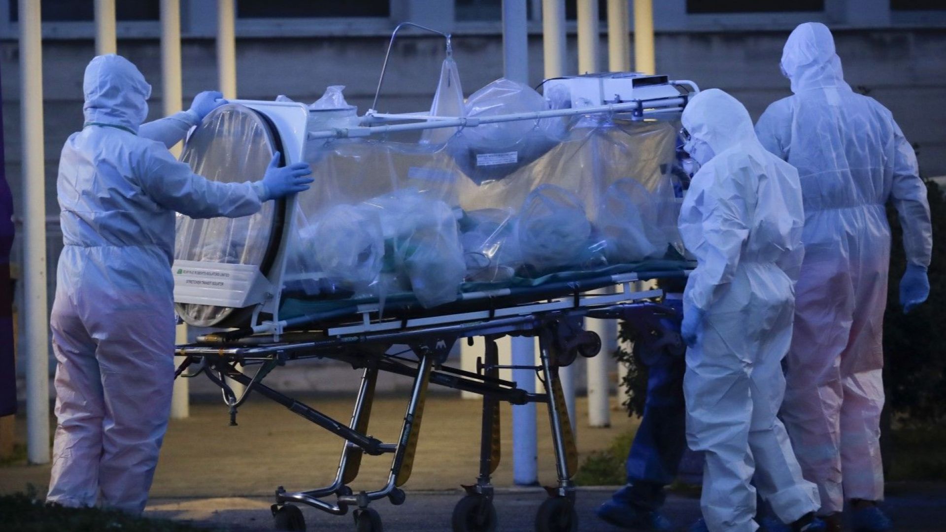 Италианците като цяло спазват правителственото нареждане iostoacasa стоя си в