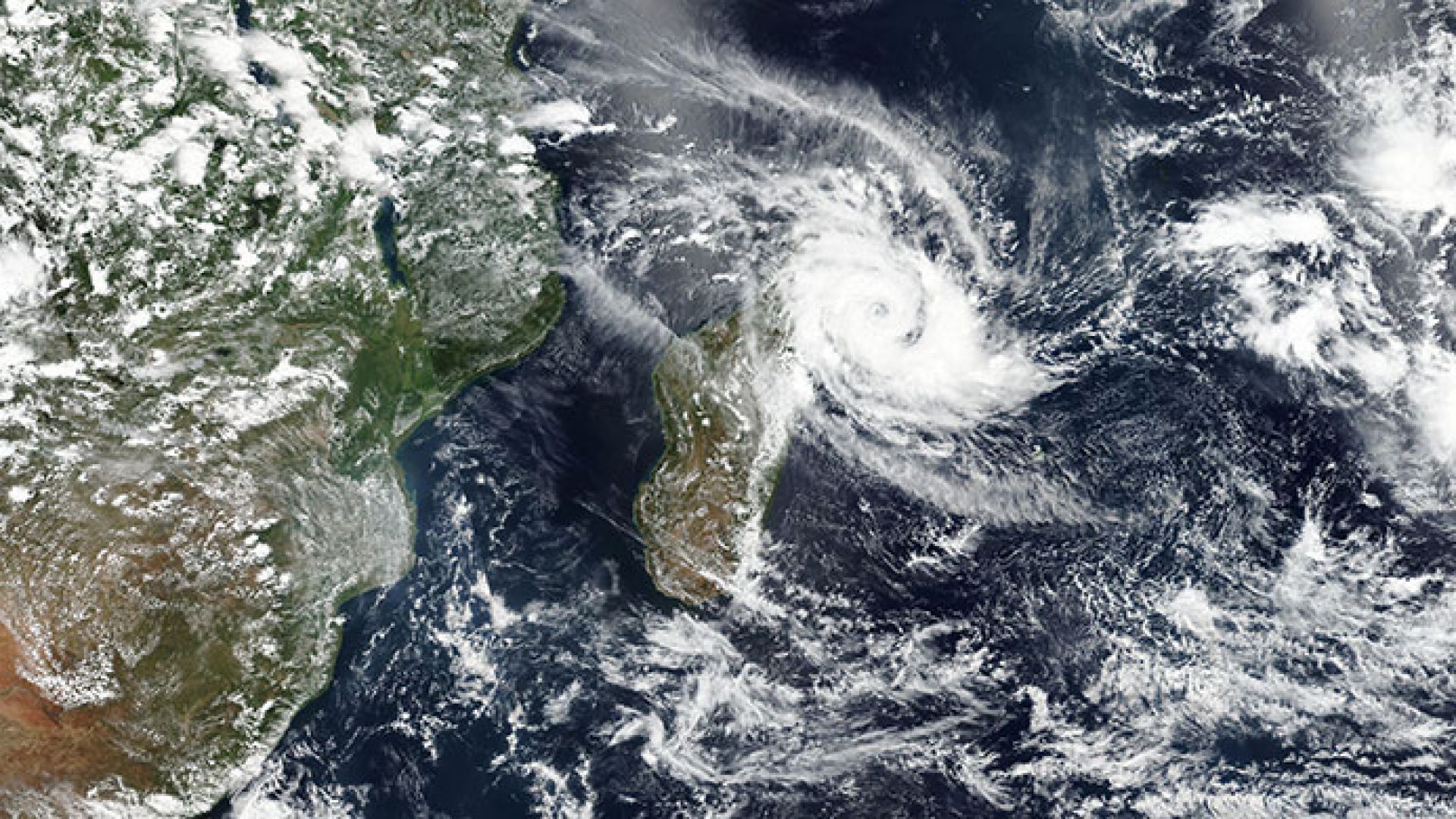 Тропическият циклон Херолд заплашва Мадагаскар