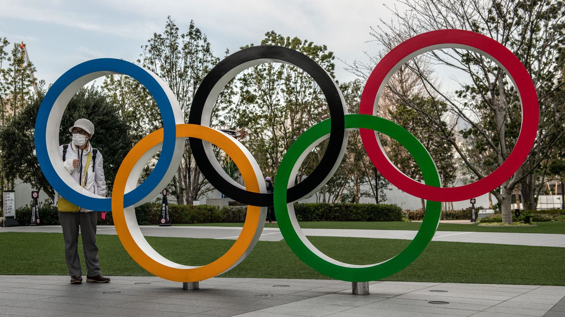 Всеки трети японец иска Олимпиадата да бъде отменена