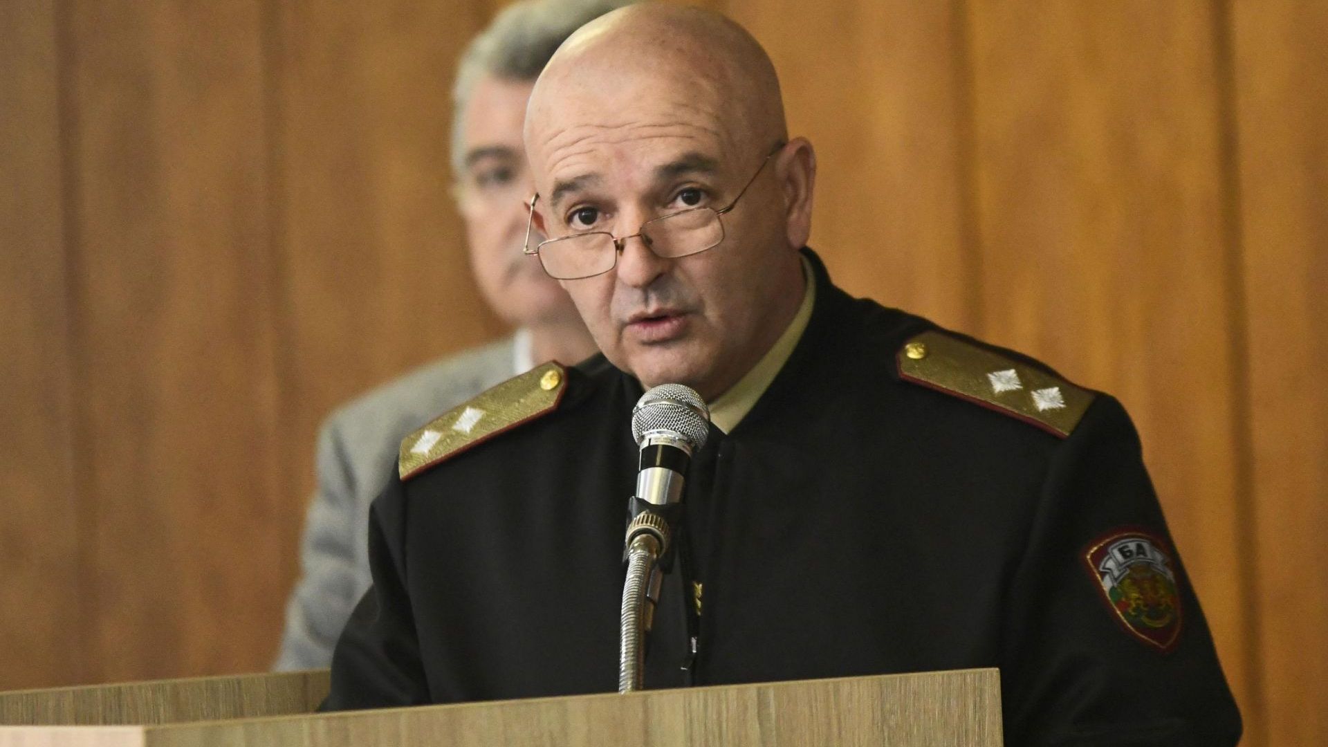 Генерал Мутафчийски нарече решението на БФС "сметки без кръчмар"