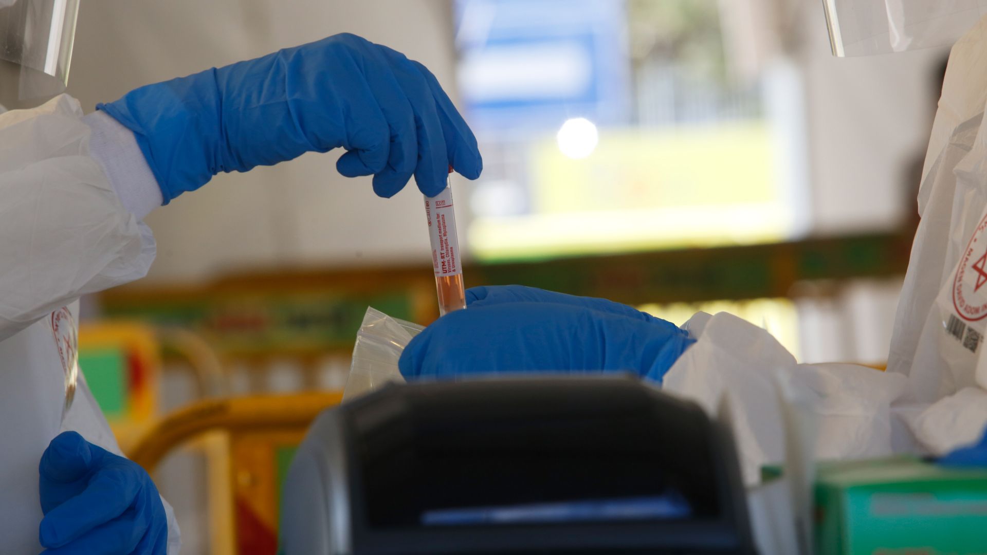 Европа отчаяно търси лек за коронавируса а в Италия броят