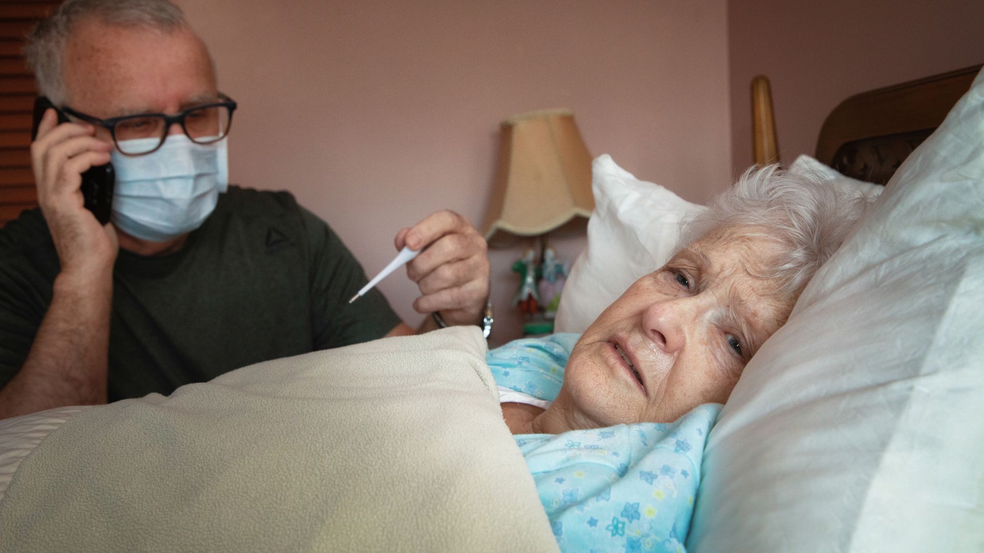 От днес до края на извънредното положение колцентърът на Министерството