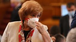 Менда Стоянова: Лимитът на дълга ще бъде горещият картоф, който БСП ще прехвърля