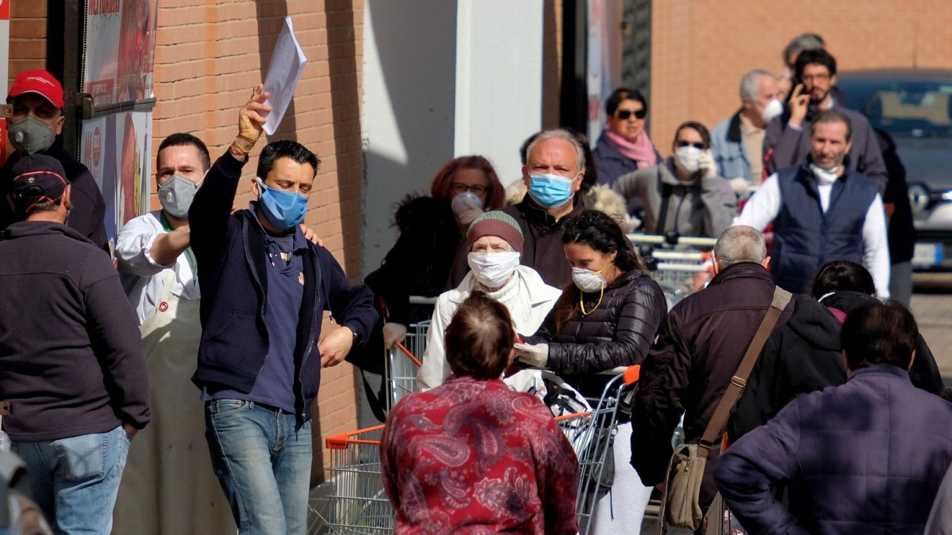 Първият италианец който беше заразен с новия коронавирус на местна