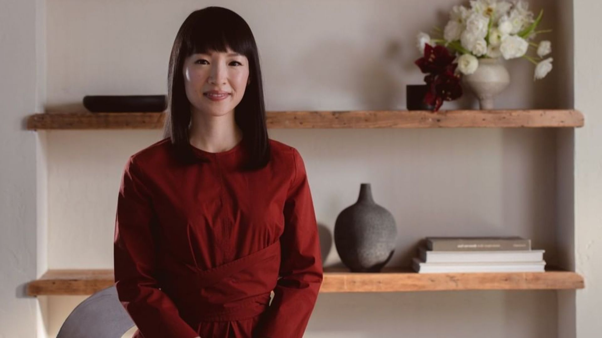 Как да подредим гардеробите според метода на японката Мари Кондо