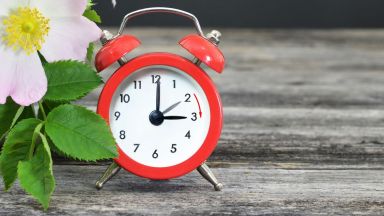 На 27 март 2022 г в 03 00 часа в България