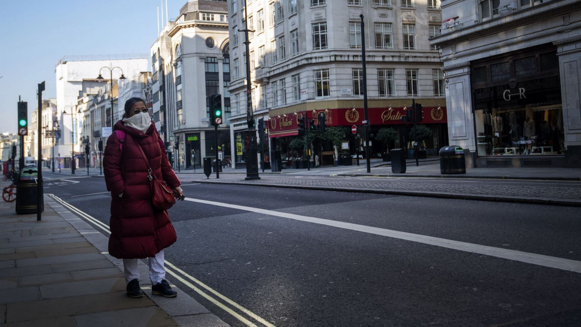 В Европа има признаци за забавяне на разпространението на новия