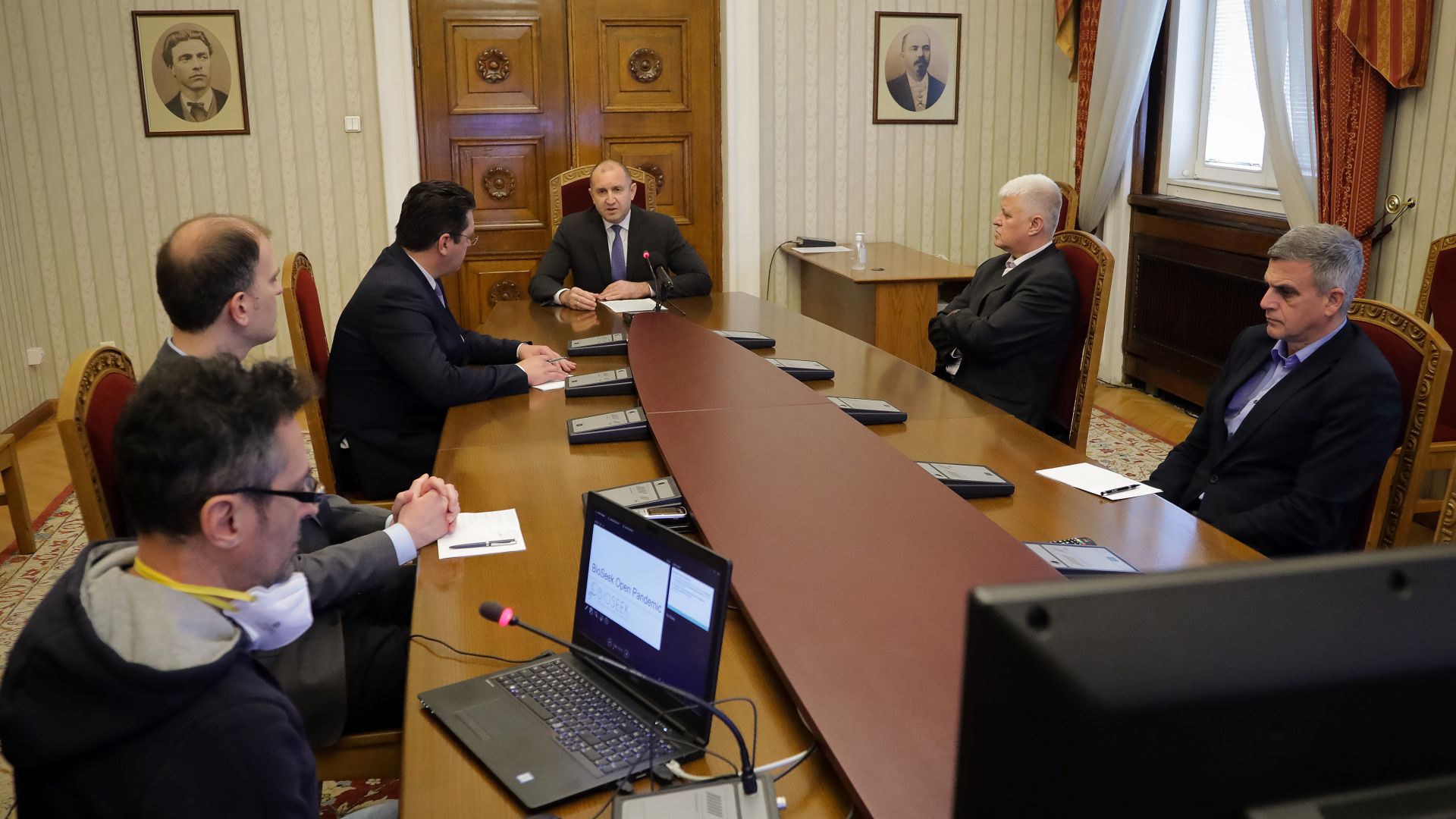 Ефективното овладяване и ограничаване на разпространението на коронавируса у нас