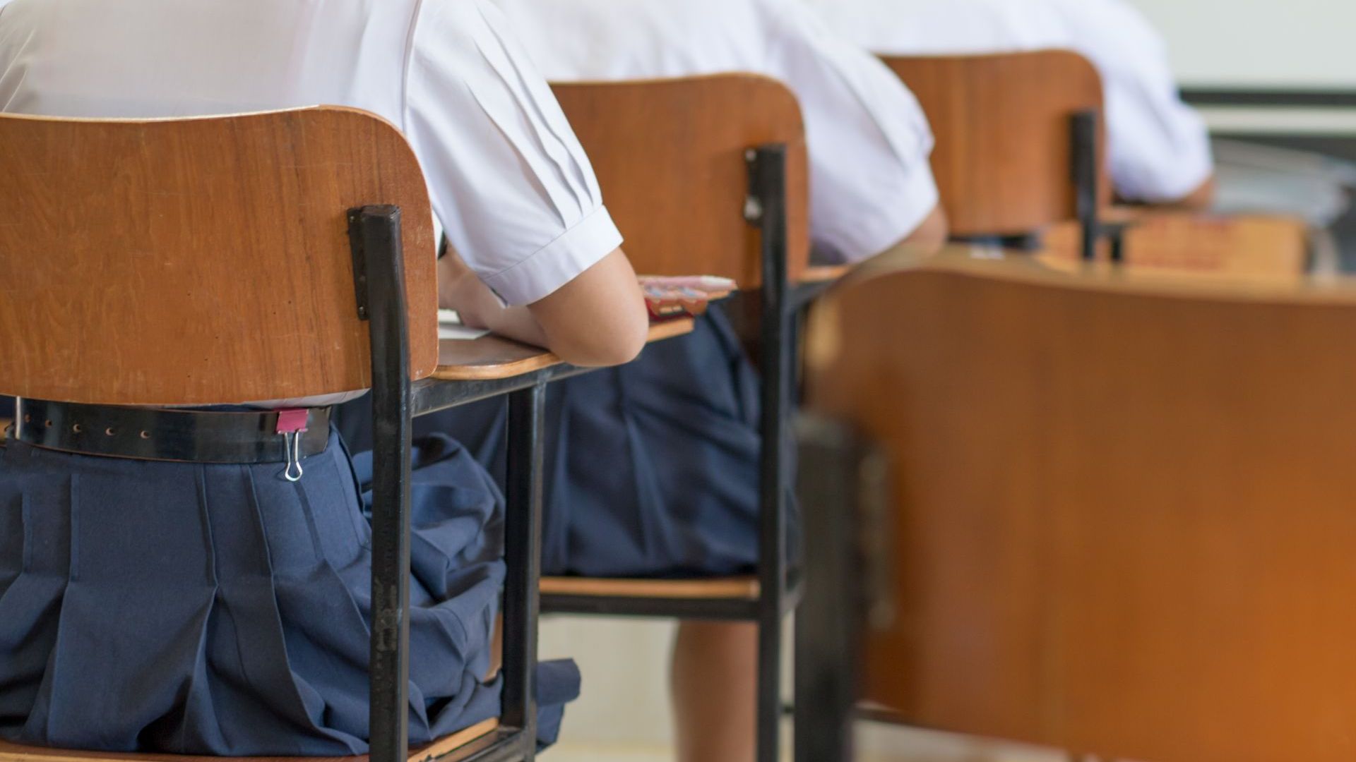 Удостоверителните документи за кандидатстване на първокласниците в училищата в София