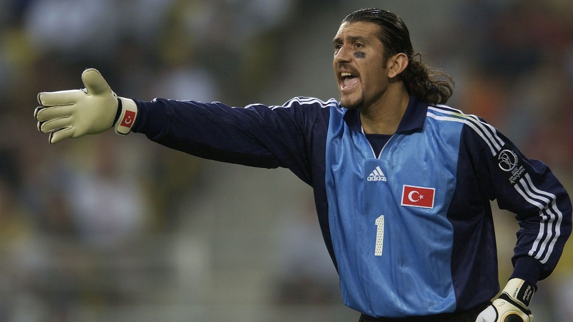 Нов шок за Турция - още една футболна легенда е в болница с Covid-19
