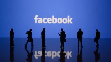 Фейсбук дава 100 млн. долара в подкрепа на новинарски медии, засегнати от коронавируса