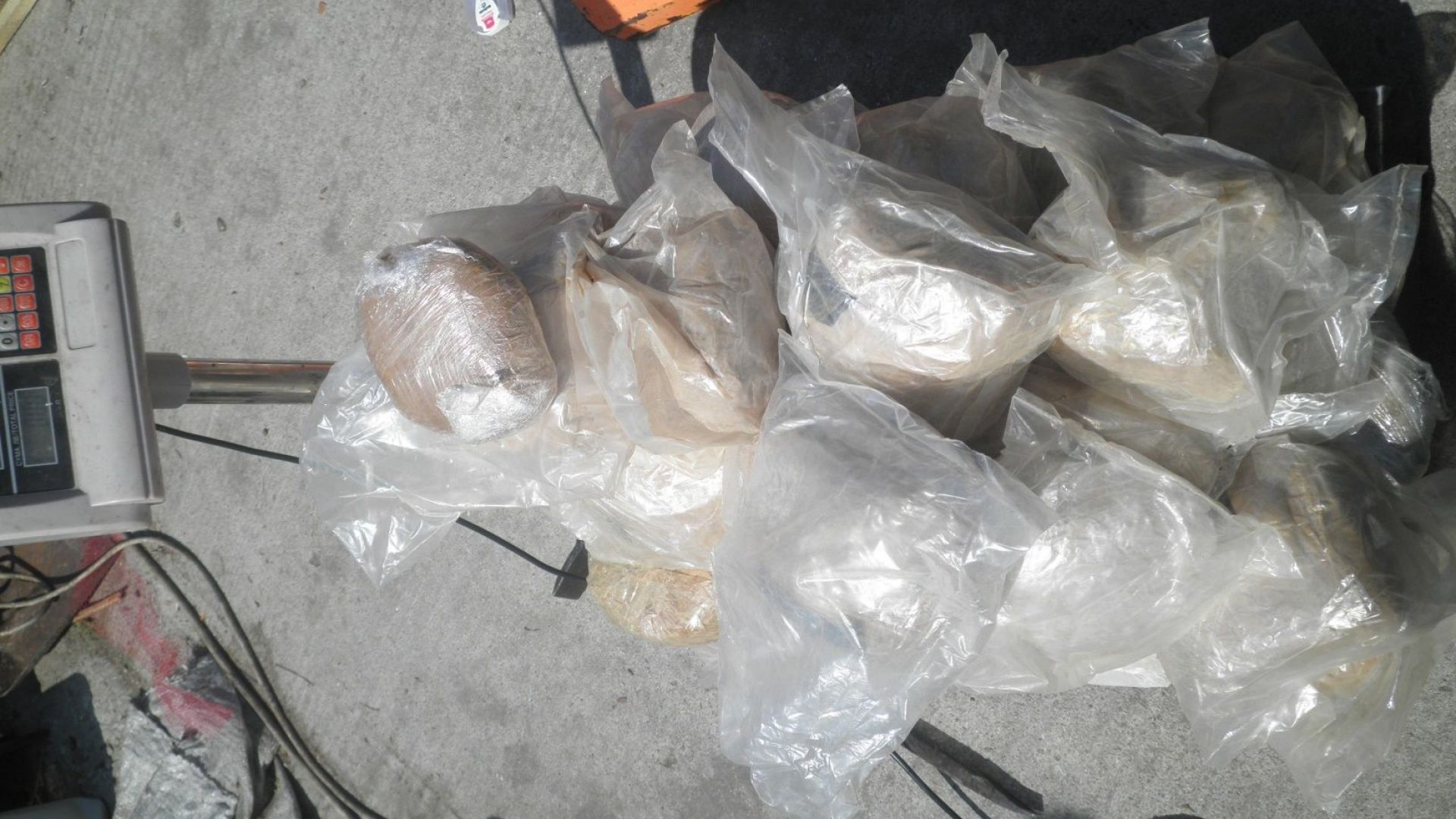 В Хасково съдят трима за трафик на хероин за 25,8 млн. лева