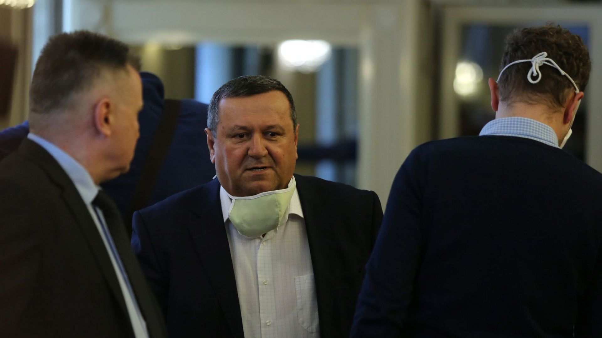 Имаме народен представител с положителна проба за коронавирус Хасан