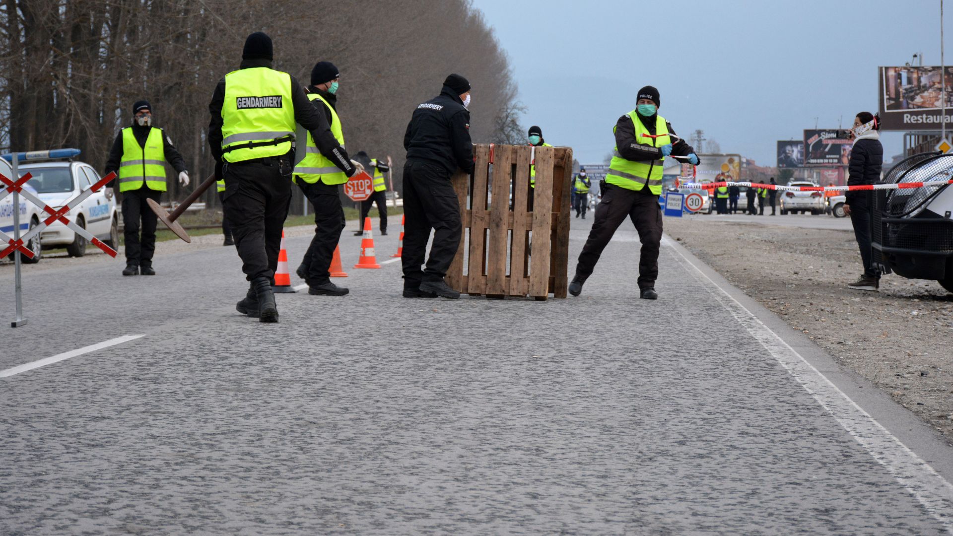 Тази сутрин започна тестването на жители на Банско за COVID 19