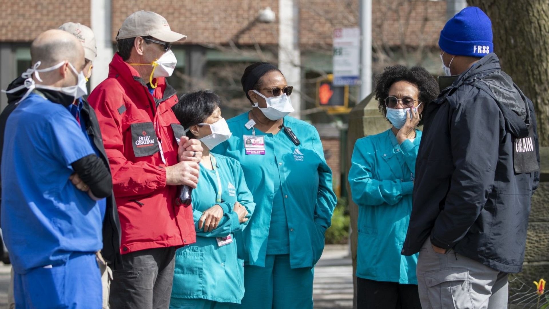 В САЩ вече има 203 608 случая на зараза с