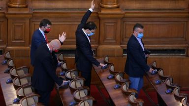 Парламентът одобри законопроекта за възстановяване на суми от "Булгаргаз"