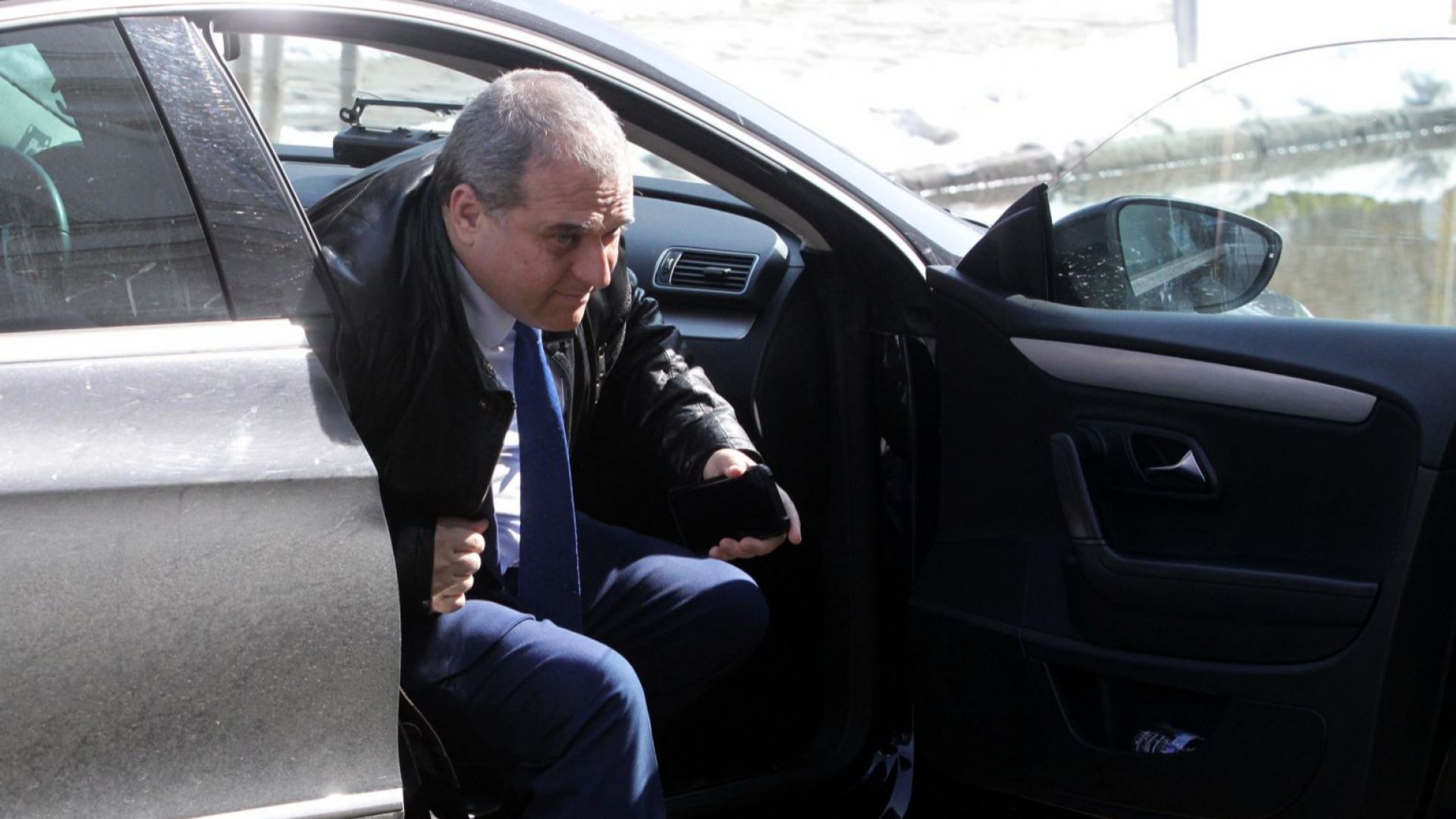 ВМРО предлага държавата и общините да могат да освободят засегнатите