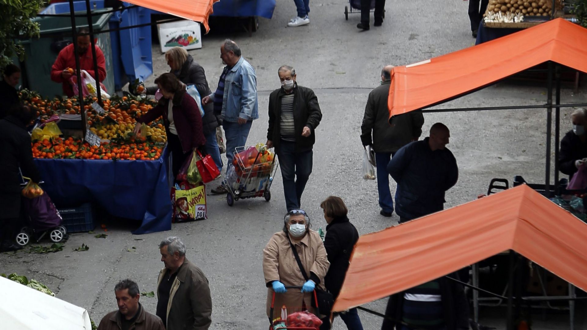Ограниченията за излизане на гражданите от домовете и за движение