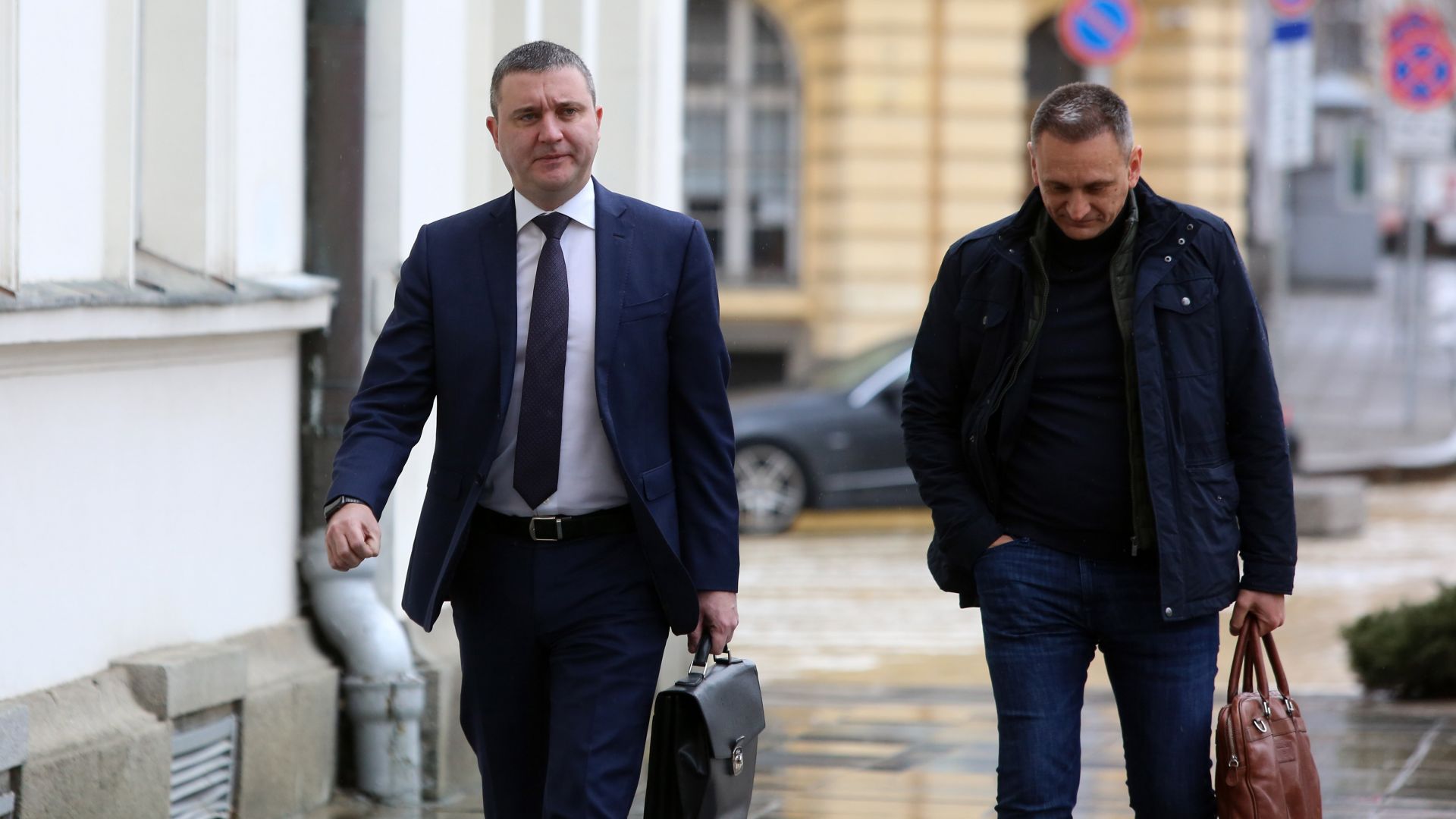 Парламентарната комисия по бюджет и финанси одобри на второ четене