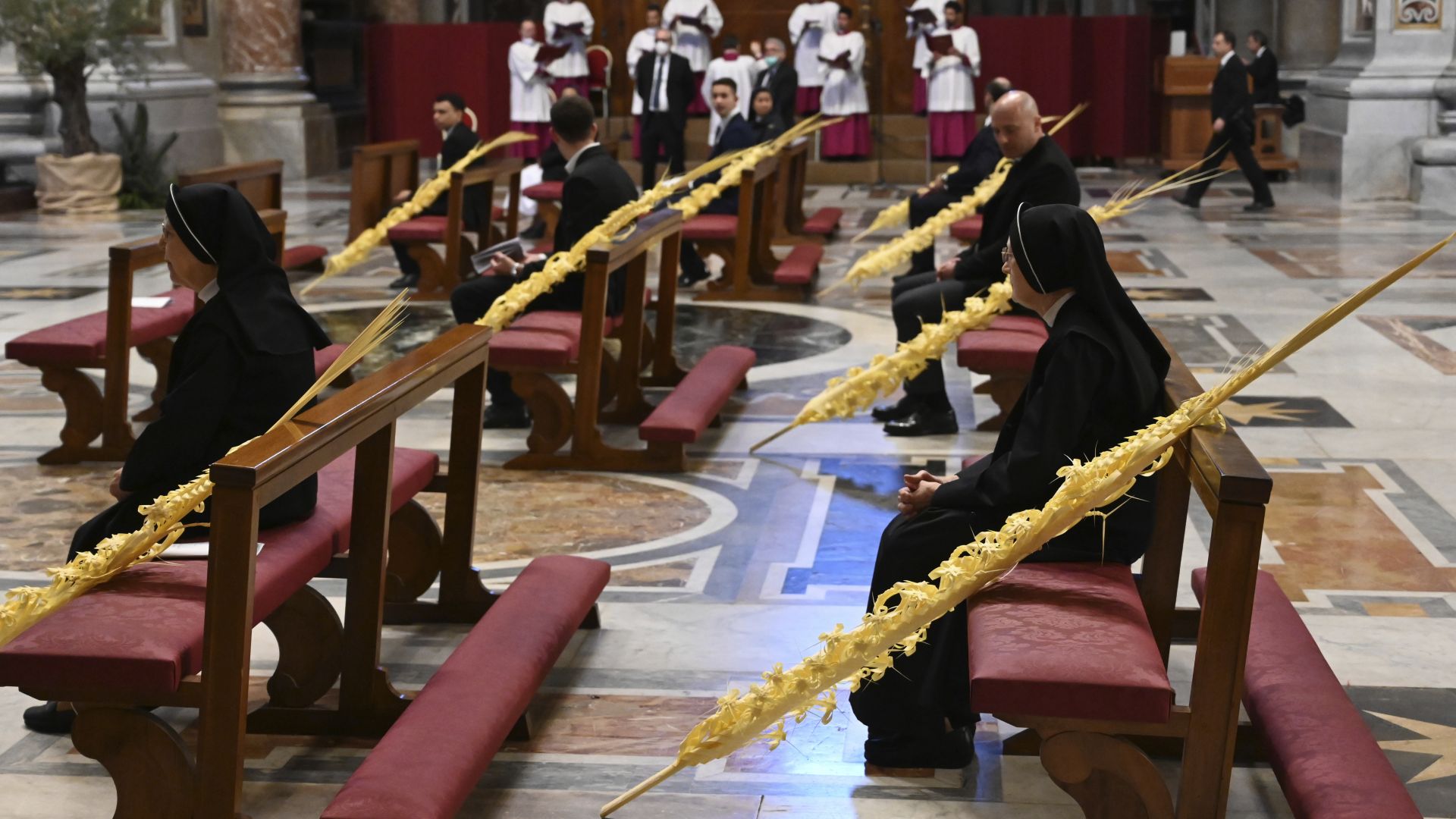 Папа Франциск главата на Римокатолическата църква отслужи днес необичайна литургия