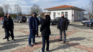 Оставиха в ареста нападателите на възрастния мъж от Трилистник
