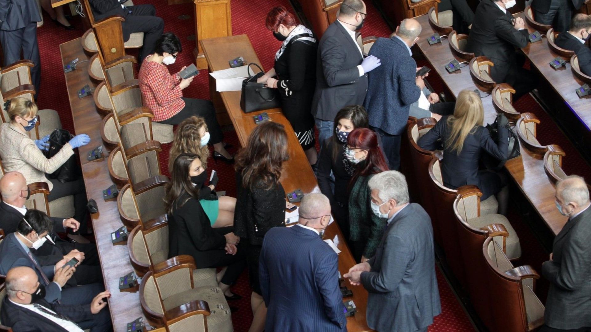 ВМРО настоява за реализацията на проектите за модернизацията на въоръжените