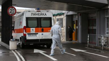 Балтов пред Борисов: Досега не е установен пациент, напълно ...