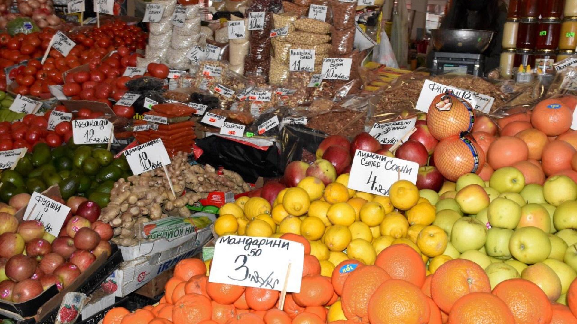 Санитарно хигиенните изисквания срещу разпространението на вируса COVID 19 в пловдивския Четвъртък