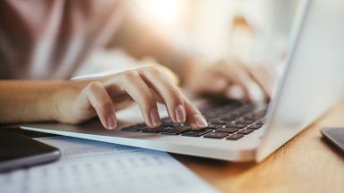 На този етап електронният портал COVID 19 Регистрация за ваксинация