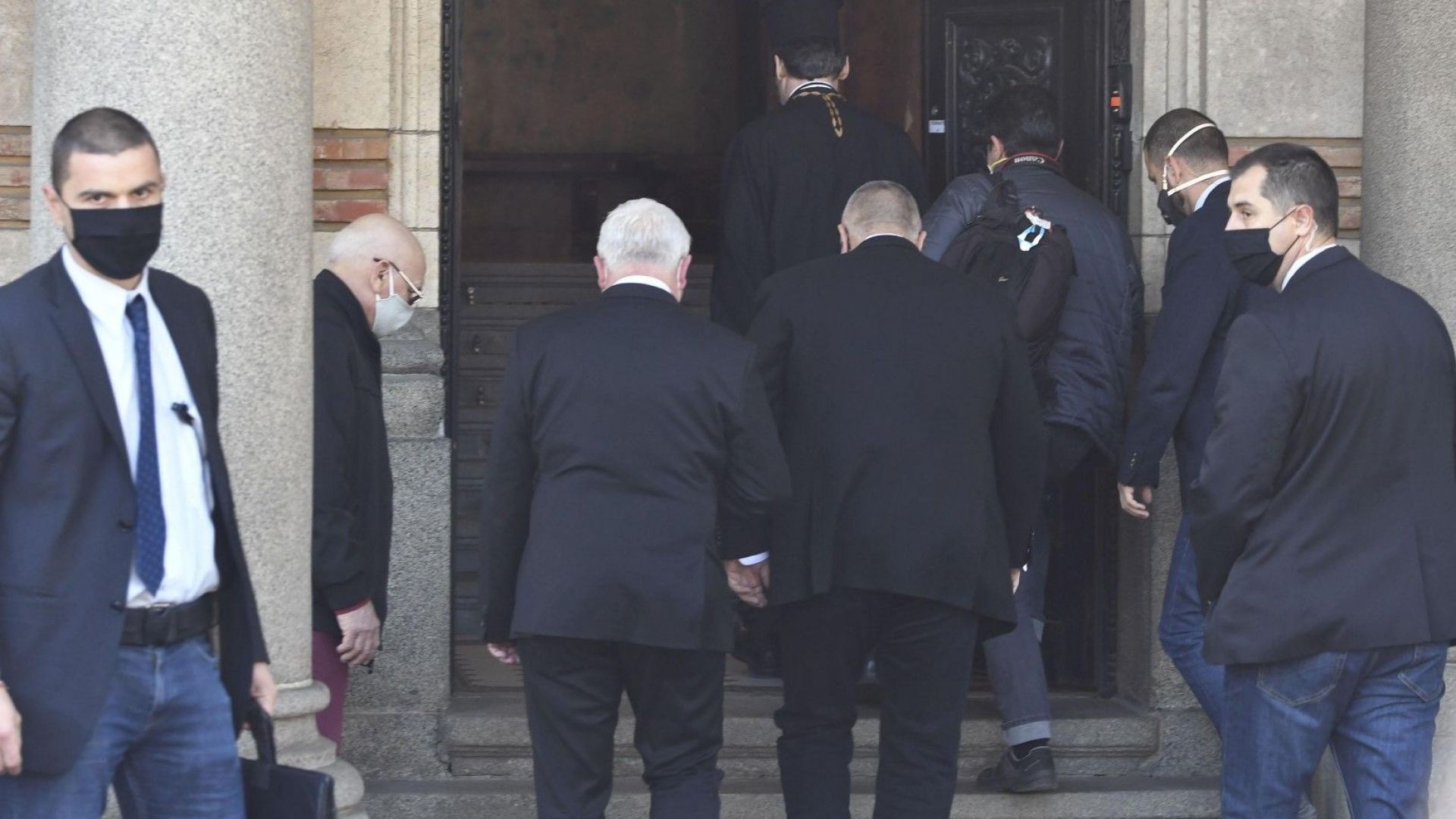 Добавихме нещо към нашето Окръжно от 30 март Поради епидемиологичната