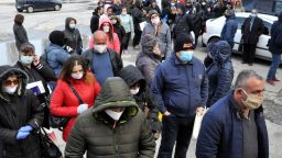 Кризата вече удари повече от 80 средни и големи фирми: кои са най-пострадалите