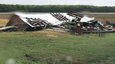  Мощно торнадо взе шест жертви в Мисисипи (видео) 