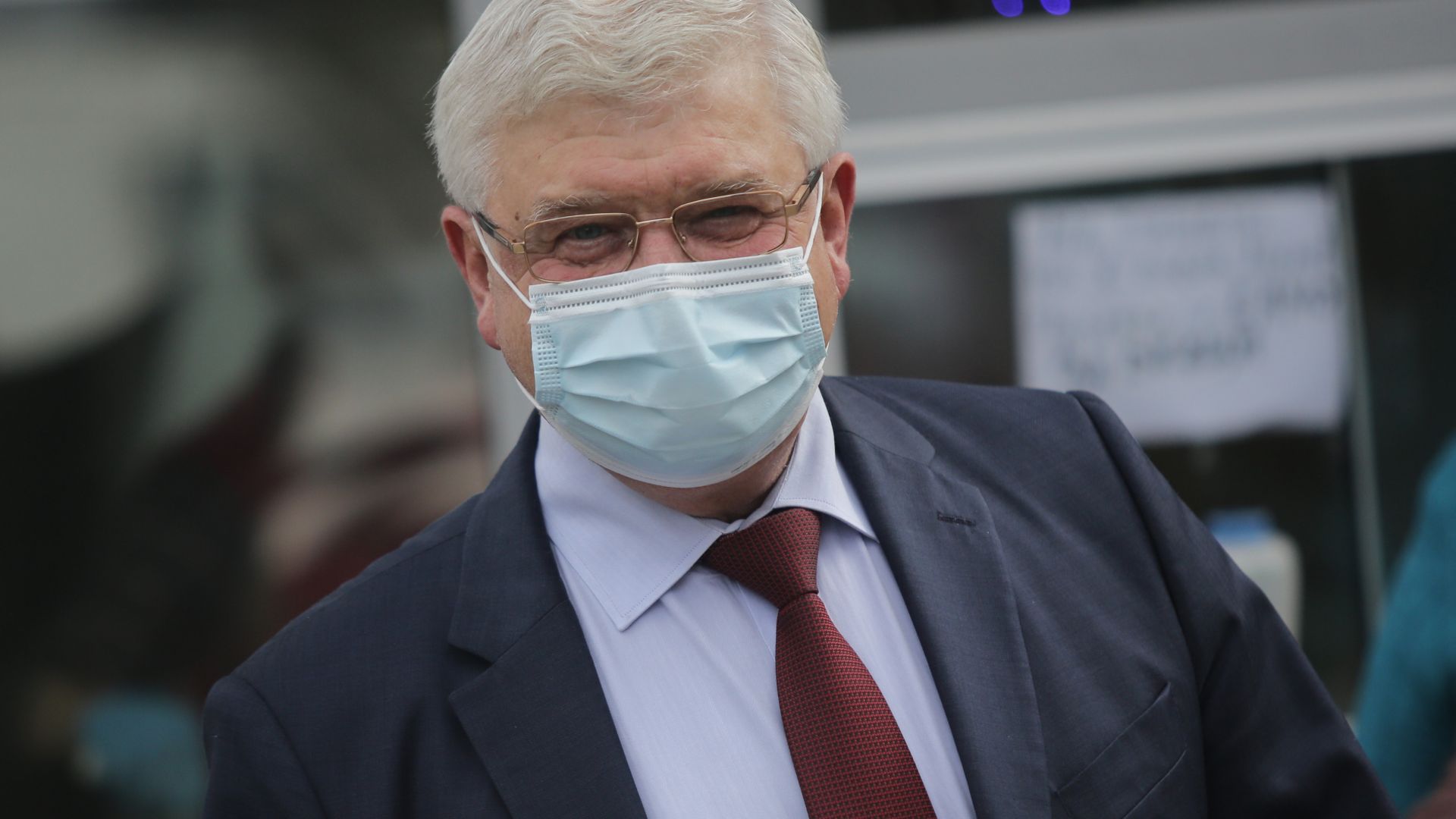 Здравният министър Кирил Ананиев съобщи че започва масово тестване на