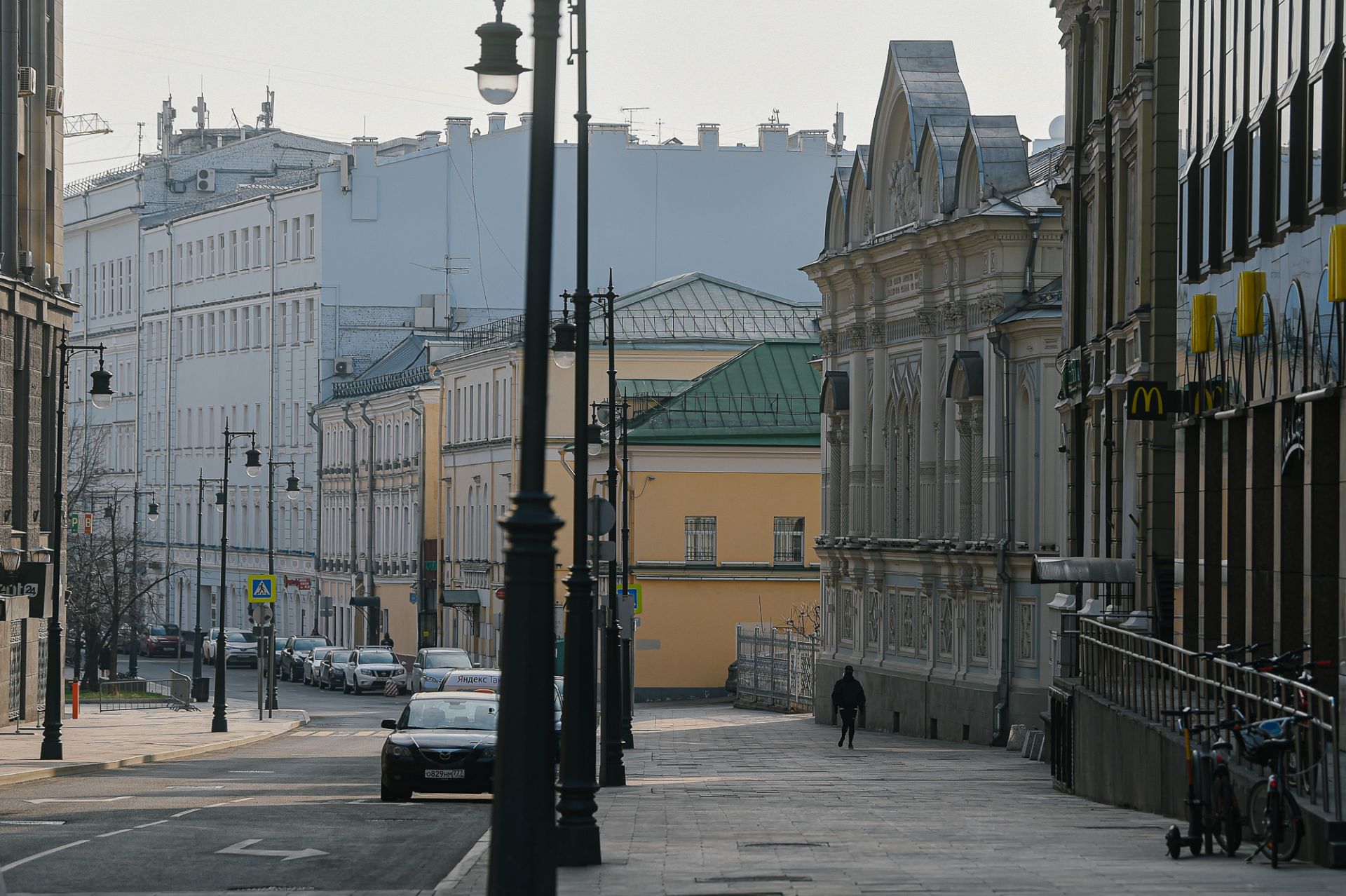 Улиците на Москва са празни, след като се въведе карантината 