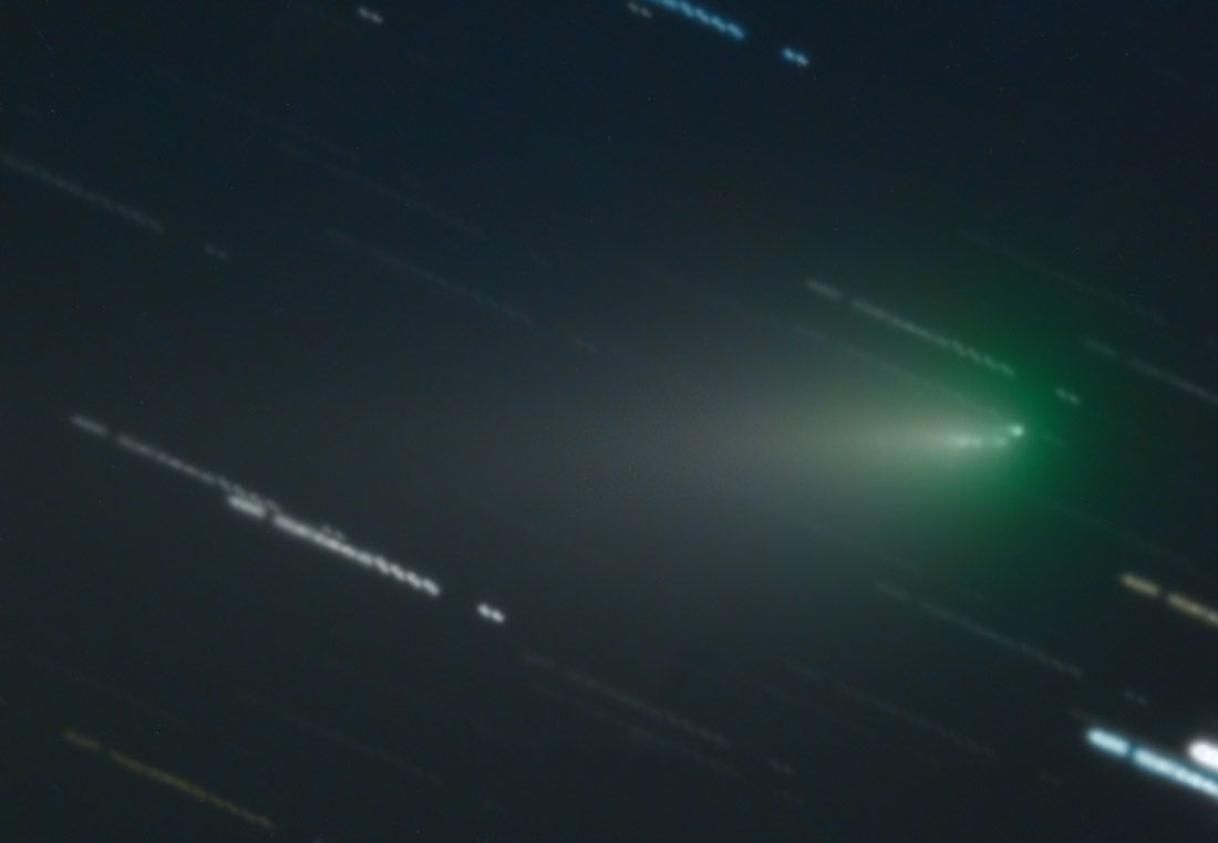 Разпадането на кометата АТЛАС