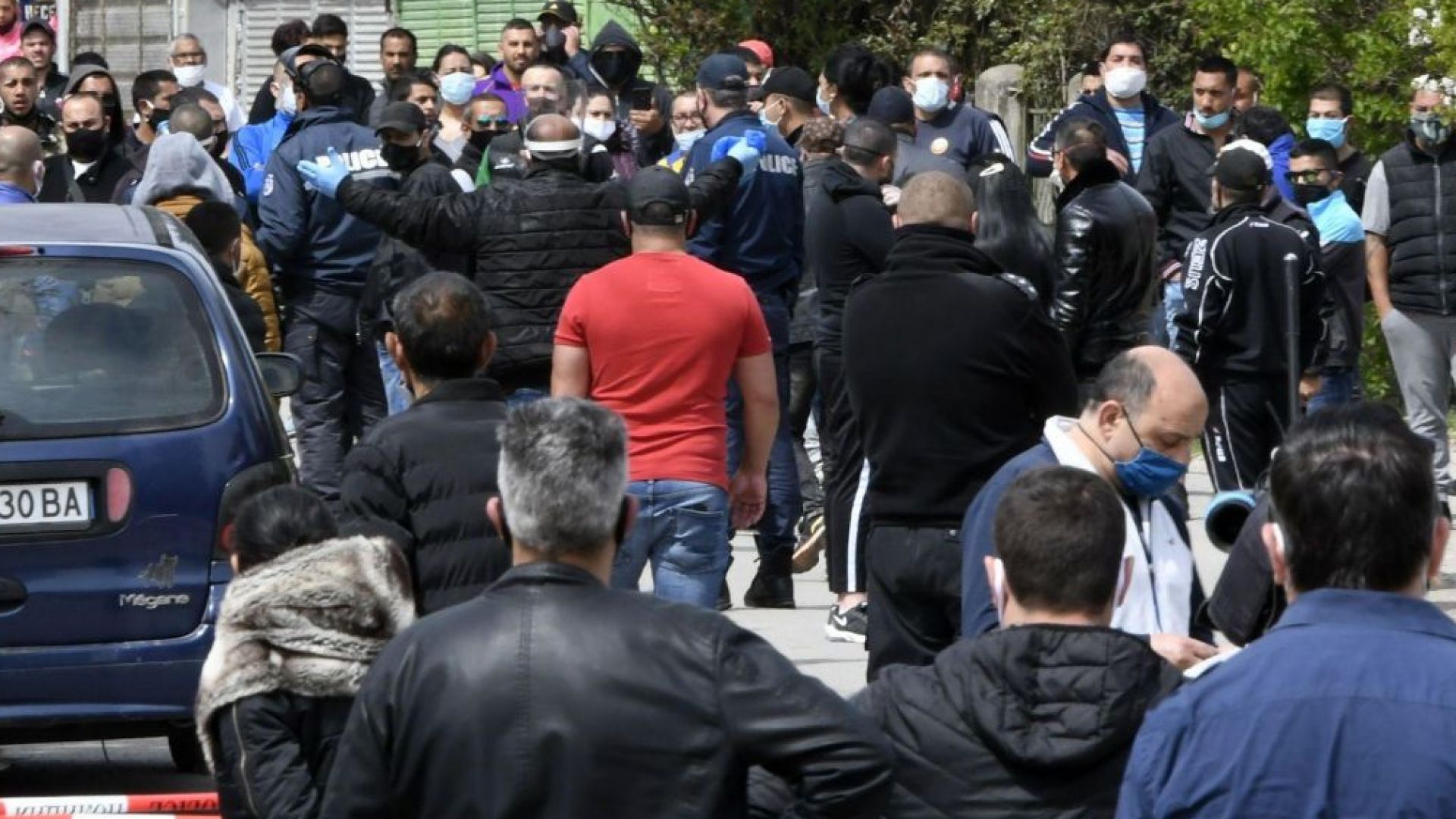 Напрежение ексалира в квартал Факултета където от два дни текат