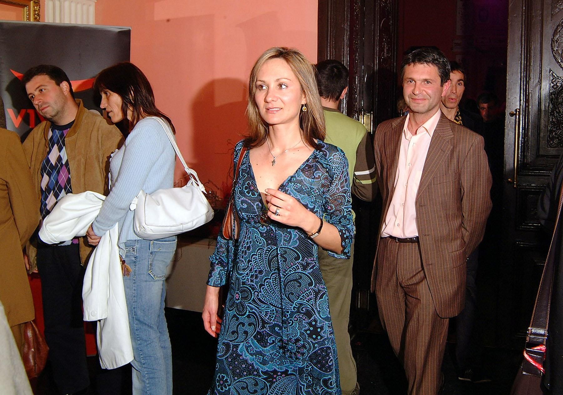 12 май 2006 г. - Милен Цветков с очарователна дама на представянето на първия албум на дует "Каризма"