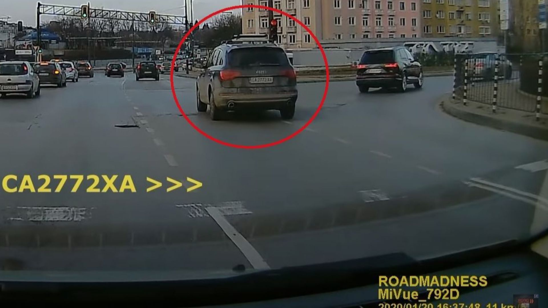 Двамата пасажери от джипа на 22 годишния Кристиан Николов който помете