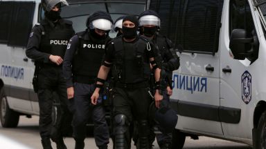 За поредна агресия на мигранти спрямо полицаи съобщиха от Областната