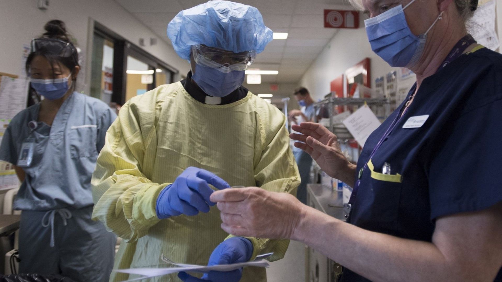 Канадското правителство съобщи че около един милион предпазни маски KN95