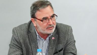 Педиатрите и училищните власти ще получат списък от Експертия съвет