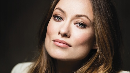 Флорънс Пю, Шая ЛаБаф и Крис Пайн в "Don’t Worry, Darling" на Оливия Уайлд