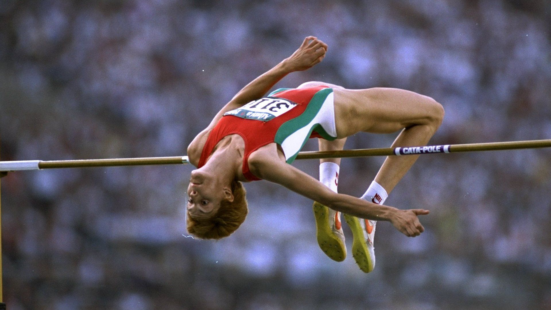 209 см за вечността: Преди 36 години Стефка Костадинова полетя към Олимп
