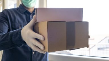 Задържана е куриерска пратка с 211 500 таблетки лекарство за