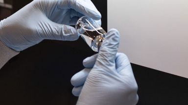 Ремдесивир не е ефективен и не подобрява шансовете за оцеляване