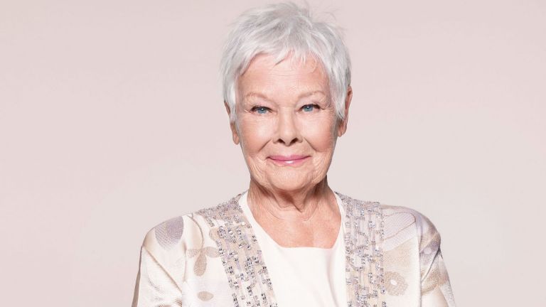 На 85 г. Джуди Денч е най-възрастната звезда, украсила корицата на сп. "Vogue"
